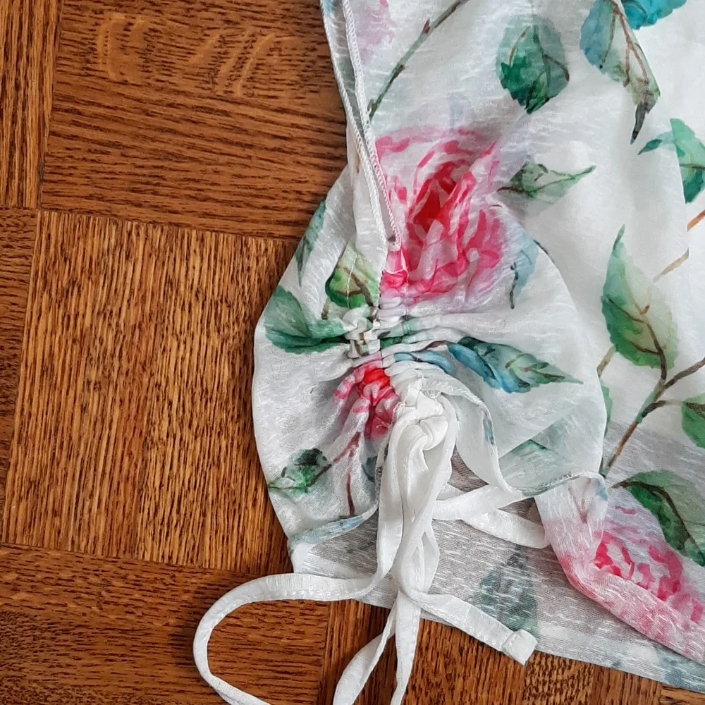 Top - Picture 3 of 4